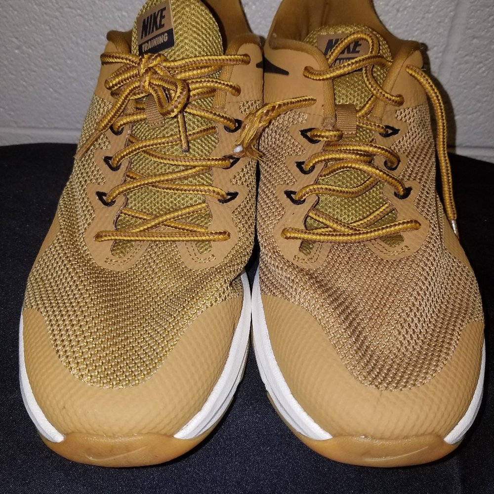Air Max Alpha Trainer 'Wheat'